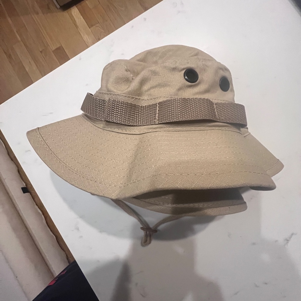 Rothco Tan Tactical Boonie Hat with Wide Brim (Large/medium)